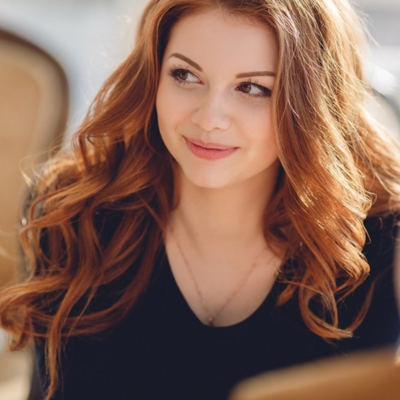 هل يحب الرجل المرأة التي تعترف بحبها له أم لا