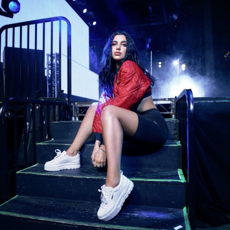 كواليس حملة "دوا ليبا" وتشكيلة "MAYZE "البيضاء الجديدة كليا من بوما