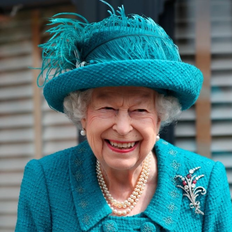 لهذا السبب اصطحبت الملكة صديقة مقربة لها في زيارة رسمية