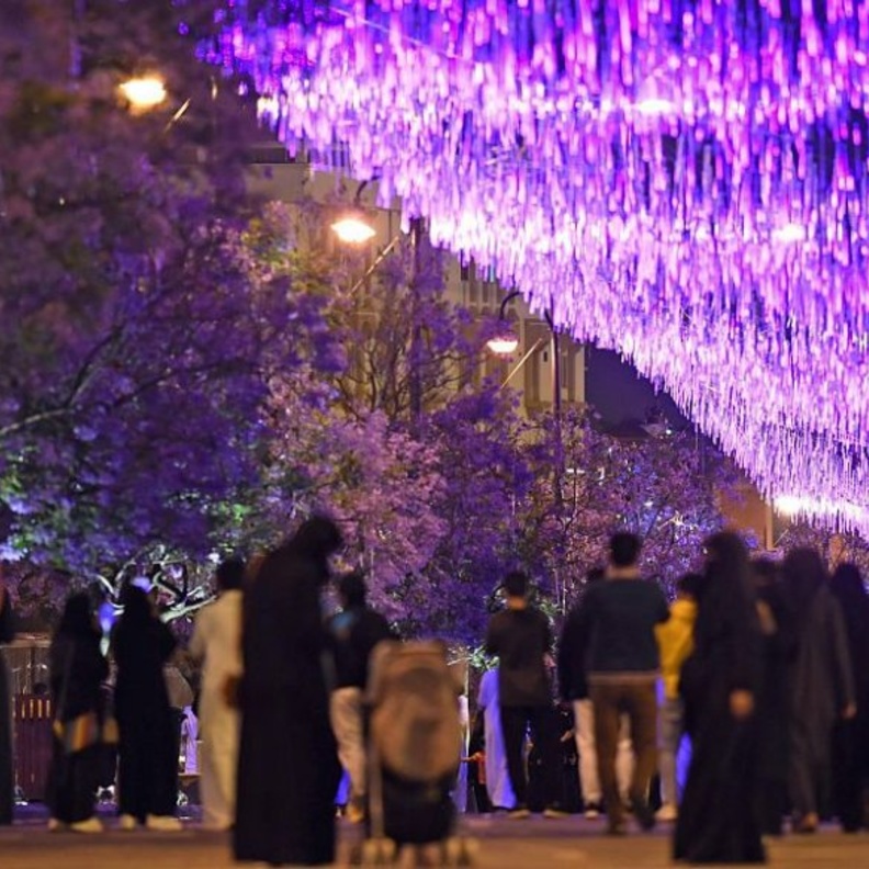 شارع الفن بأبها.. كرنفال من الألوان ووجهة مثالية للعائلات- المصدر وكالة الأنباء السعودية 