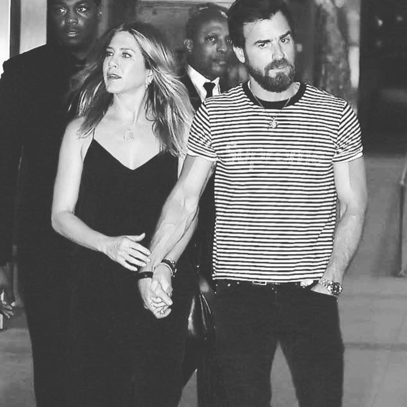  جينيفر أنيستون وجاستين ثيرو