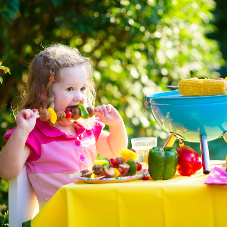 3 اضرار تهدد سلامة طفلك عند تناول لحم الضأن