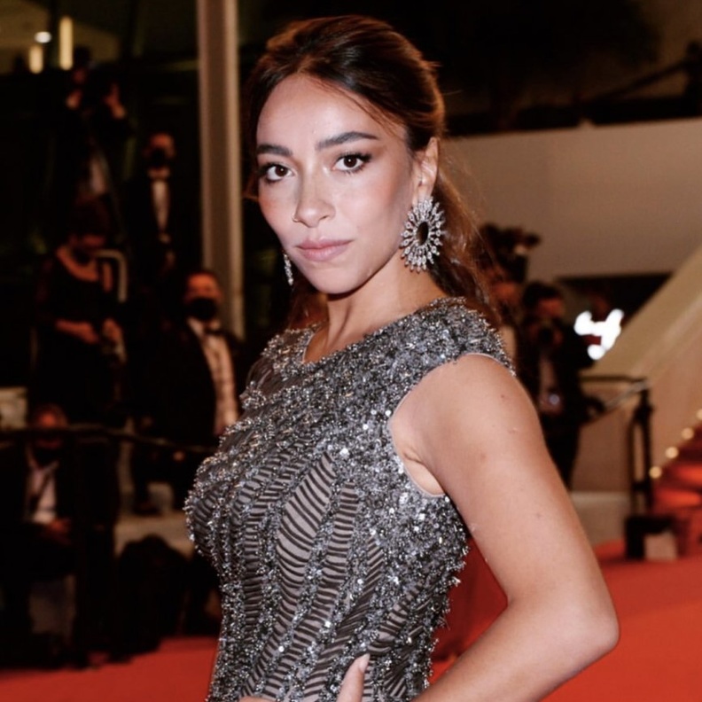 الممثلة والفنانة السعودية سارة طَيْبة Sarah Taibah بمجوهرات ميسيكا Messika 