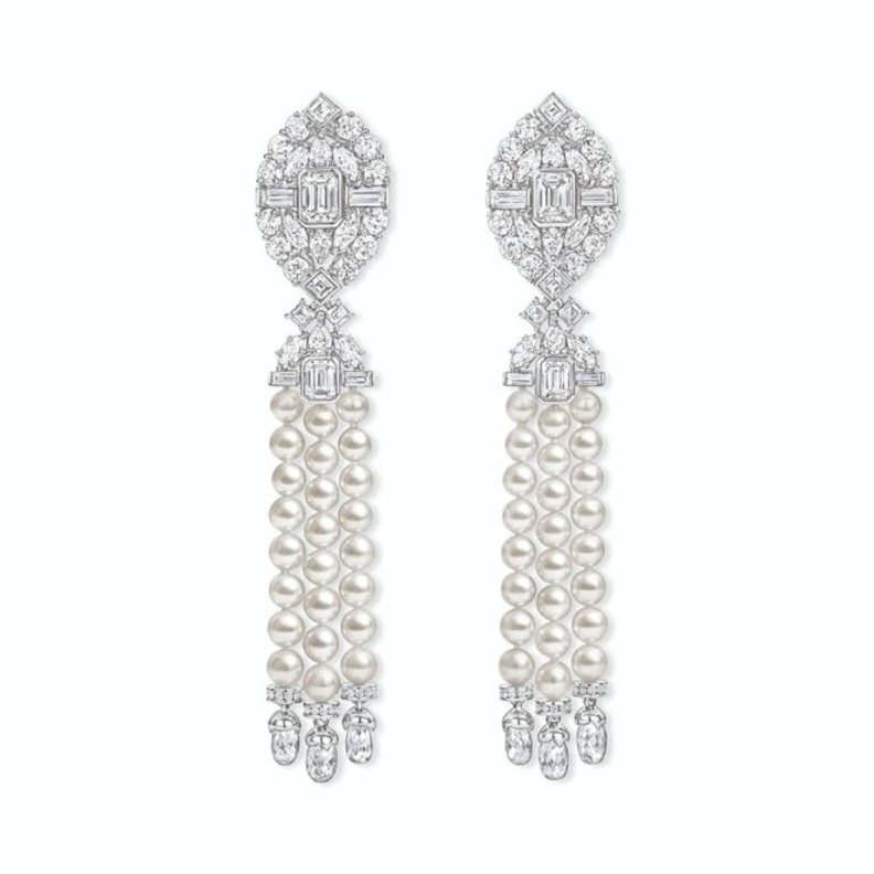 أقراط من هاري وينستون Harry Winston