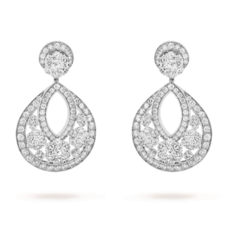  أقراط من فان كليف اند آربلز Van Cleef & Arpels