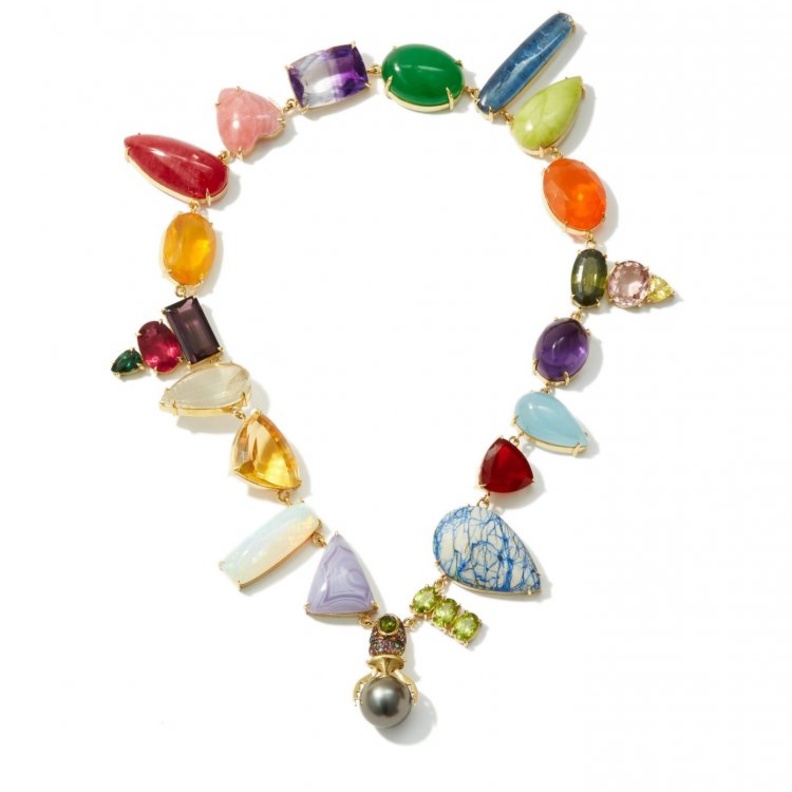 قلادة من دانييلا فييغاس Daniela Villegas