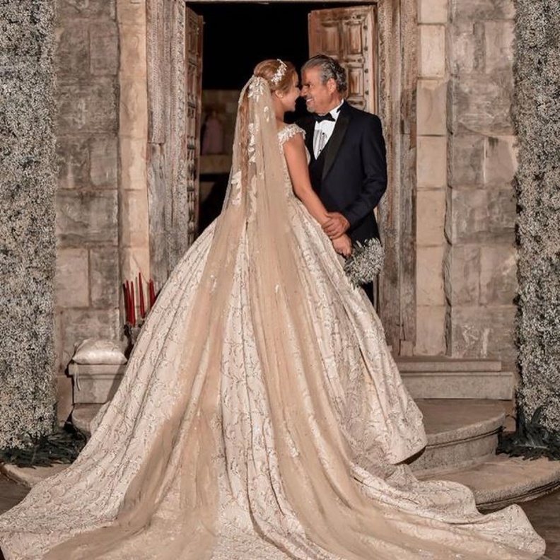  فساتين زفاف منفوشة@rolasaadsinger