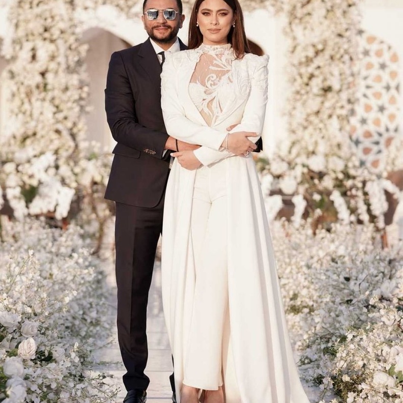 هاجر احمد وعريسها