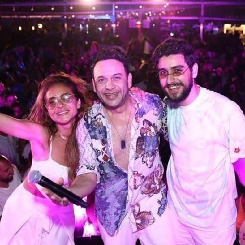 نيللي كريم ومصطفى قمر ونجله تيام-  الصورة من حساب مصطفى بانستجرام