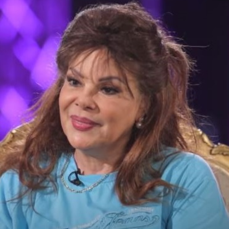 صفاء ابو السعود- الصورة من البرنامج على يوتيوب