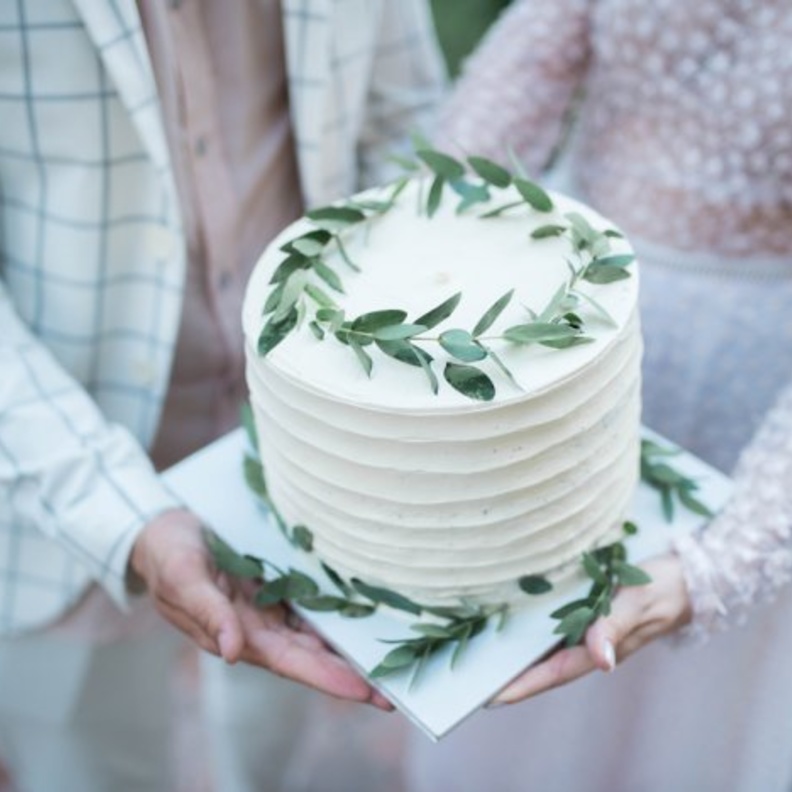  كعكات الزفاف بلمسات شخصية