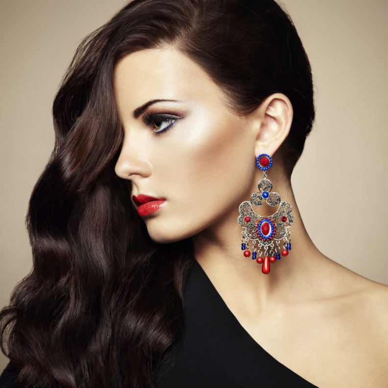 مكياج راقي يليق لمناسباتك المسائية.