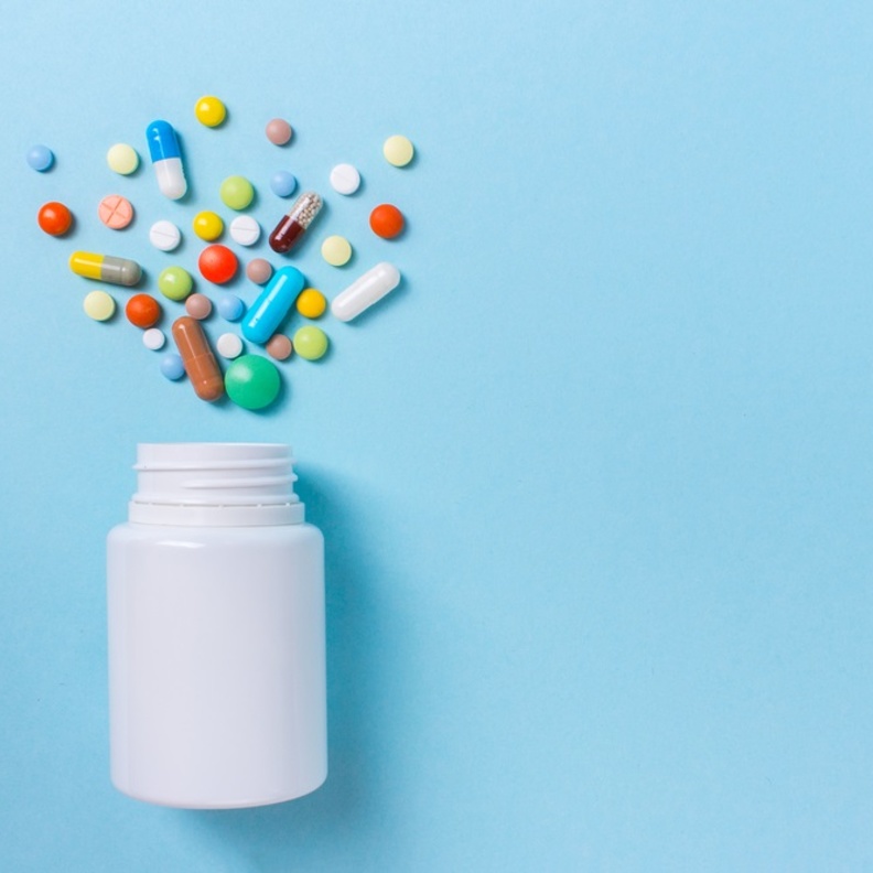  الاكثار من تناول المضادات الحيوية يزيد خطر الاصابة بسرطان القولون والمستقيم