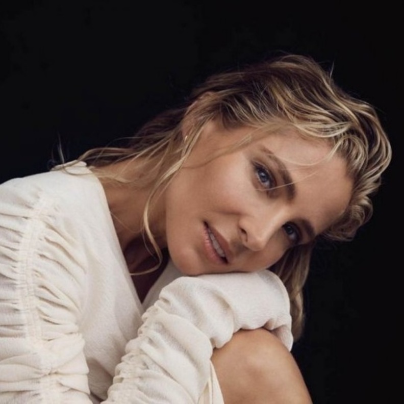 إلسا باتاكي_ الصورة من حساب إلسا باتاكي على إنستجرام 2021