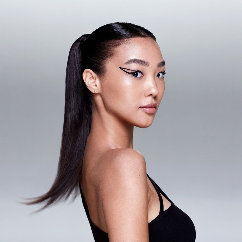 LIFE LINER QUICK ‘N EASY من HUDA BEAUTY.jpeg