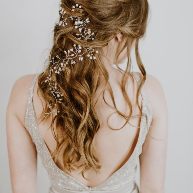 الخلطات المغربية تساعدك في علاج مشاكل شعركunsplash