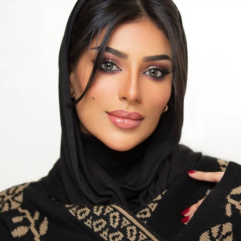 فاطمة الأنصاري