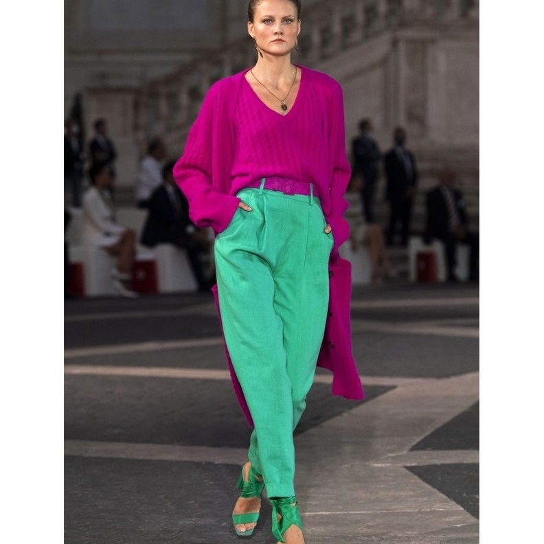 كيمونو بألوان ترابية من Dior