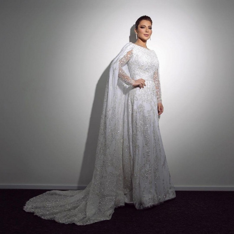  فساتين زفاف بصيحة الكاب @assala