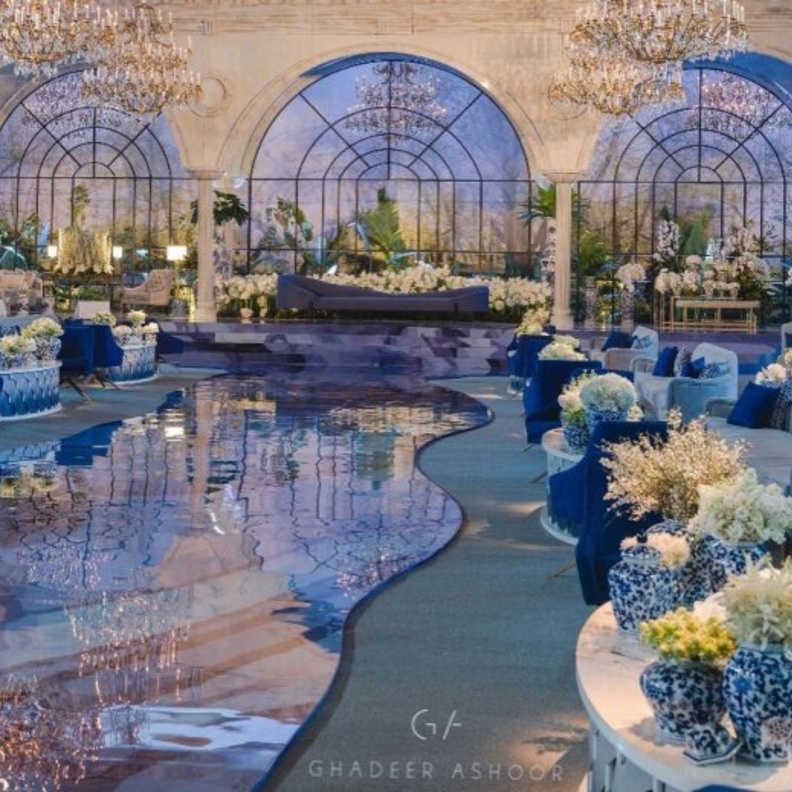  أفخم ديكور حفلات الزفاف بالورود من المنسقة السعودية غادير عاشور