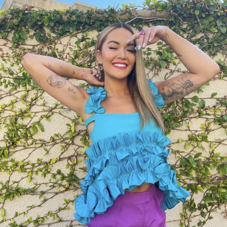 أناقة الباستيل بأسلوب ريتا أورا 