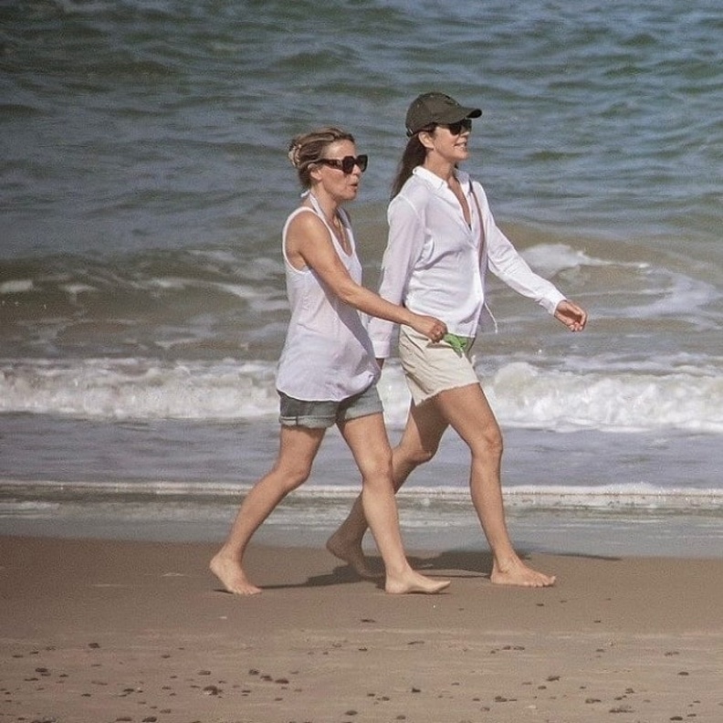 ولي عهد الدنمارك يصيف في سكاجين