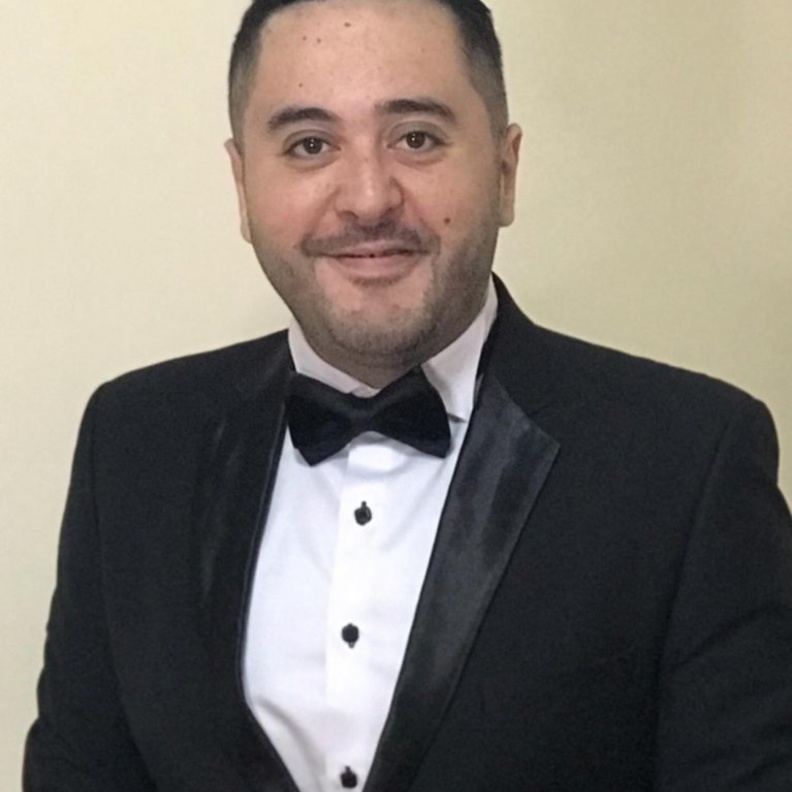 عمرو عبد العزيز