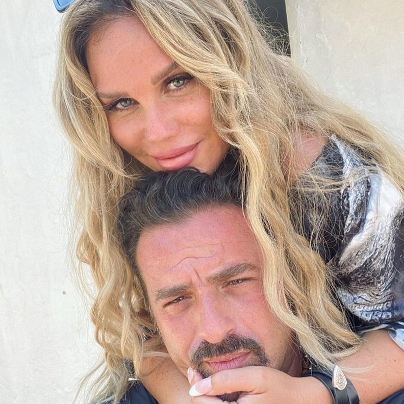 يوسف الخال ونيكول سابا الصورة من حساب نيكول سابا على انستجرام