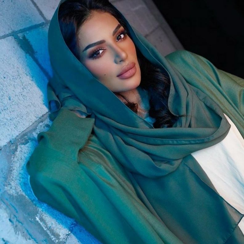 هدية فاخرة من يعقوب بو شهري لزوجته فاطمة الأنصاري تشعل السوشيال ميديا- الصورة   من حساب فاطمة الانصاري.