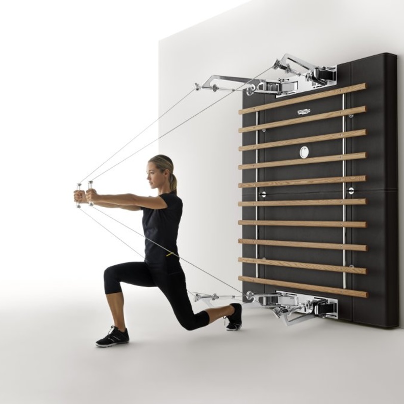 كينيزس برسونال 200 تمرين في جهاز بمساحة متر مربّع واحد