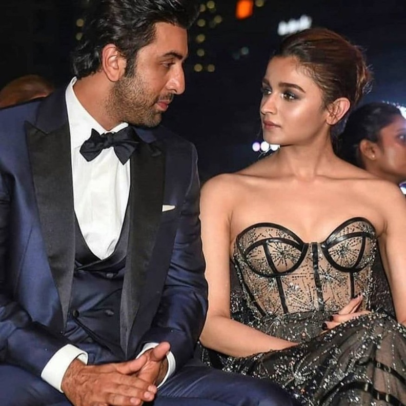  عليا بهات ورانبير كابور سيتزوجان هذا العام