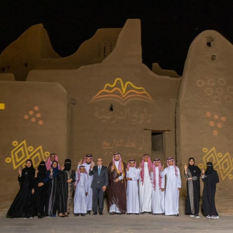  تتويج 12 فائزا وفائزة في اختتام مبادرة راوي الدرعية