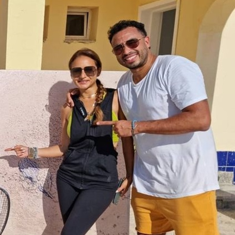 نيللي كريم وهشام عاشور