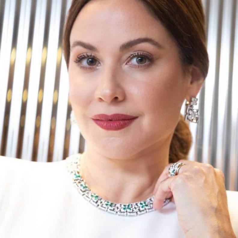  الوان احمر شفاه مخملي من وحي اطلالات ريا ابي راشد- الصورة من حسابها على انستغرام