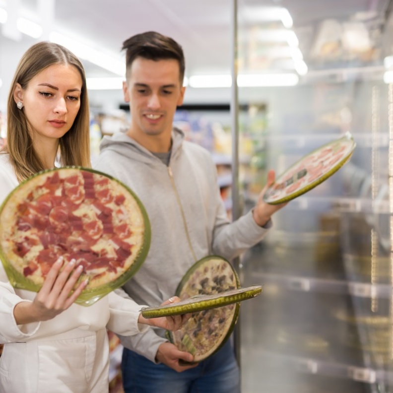 اضرار تناول البيتزا المجمدة كل يوم