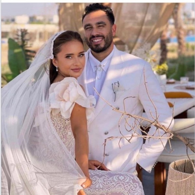 نيللي كريم وهشام عاشور