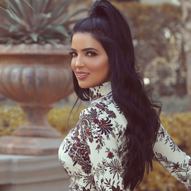 هند بو مشمر 