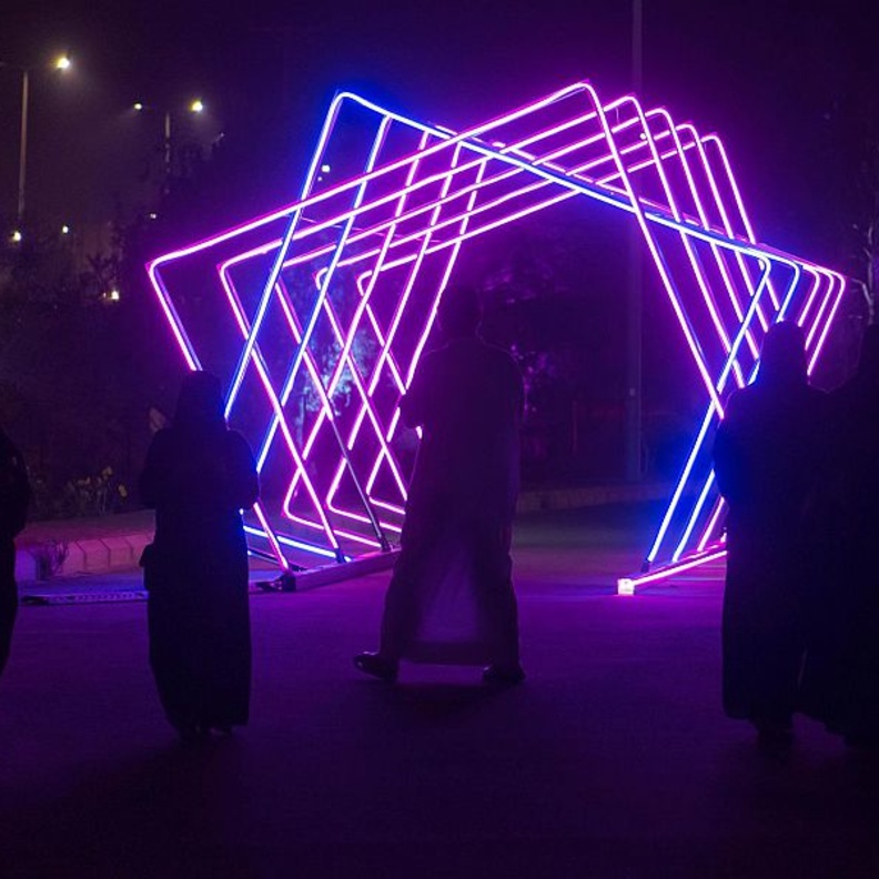 فعالية الحديقة المضيئة.. أجواء ساحرة وأنشطة ترفيهية متنوعة وسط الطبيعة بالسعودية - المصدر وكالة الأنباء السعودية