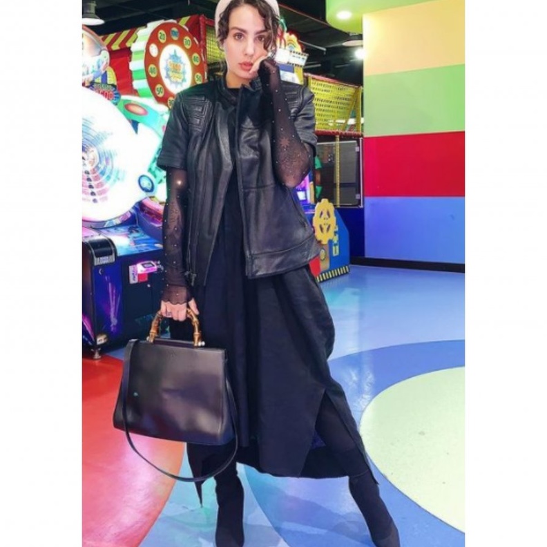 ملابس محجبات أنيقة مستوحاة من اطلالات الفاشينيستا آسيا عاكف