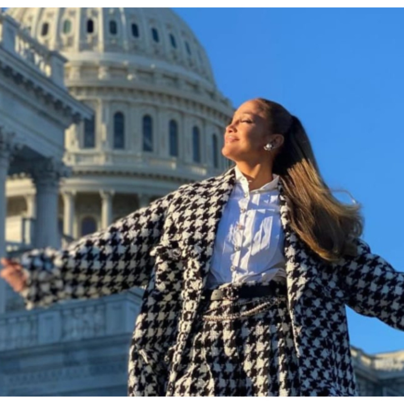 جينيفر لوبيز تحذف جميع صور خطيبها السابق أليكس رودريغيز من أنستجرام وتلغي متابعته