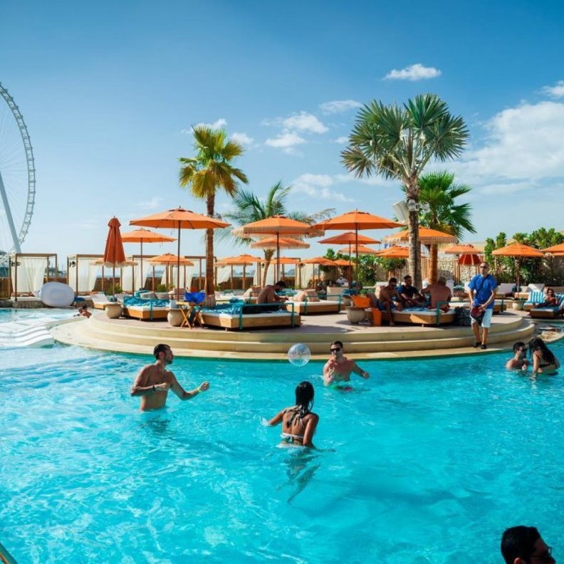 نادي بلا بلا الشاطئي وجهة مثالية للاستجمام - المصدر نادي بلا بلا الشاطئي