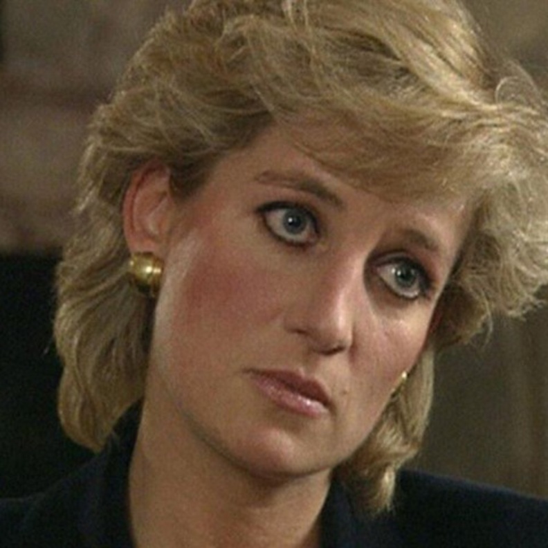 بي بي سي تتفاوض على دفع تعويض للأمير تشارلز والأميرين وليام وهاري على مقابلة الأميرة ديانا