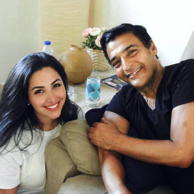 حميد الشاعري وابنته