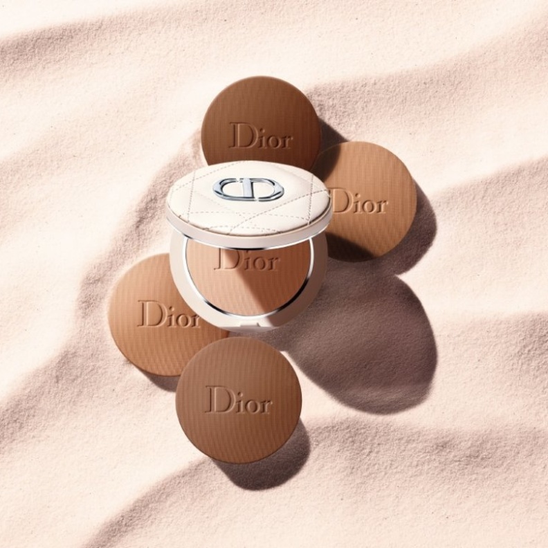 البودرةDior Forever Natural Bronze