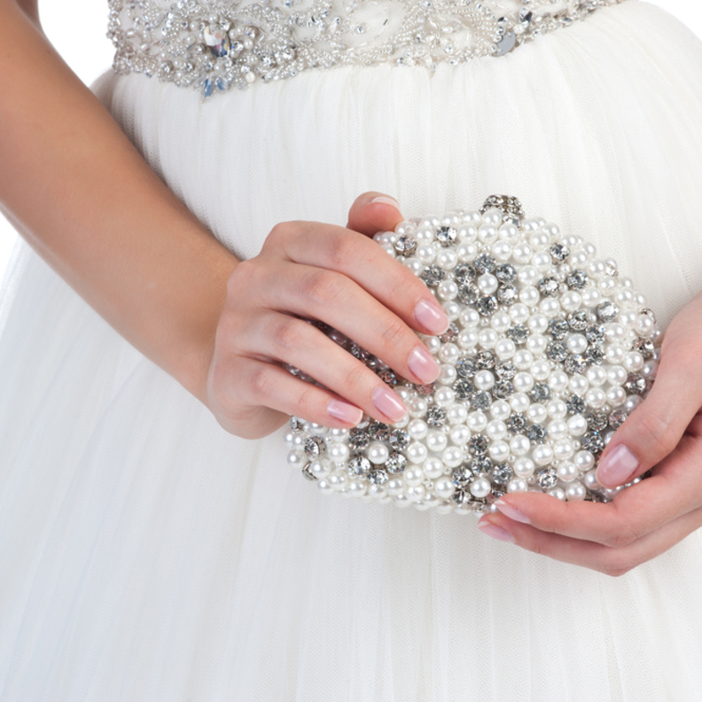 أروع حقائب العرائس في حفلات الزفاف لعروس 2021