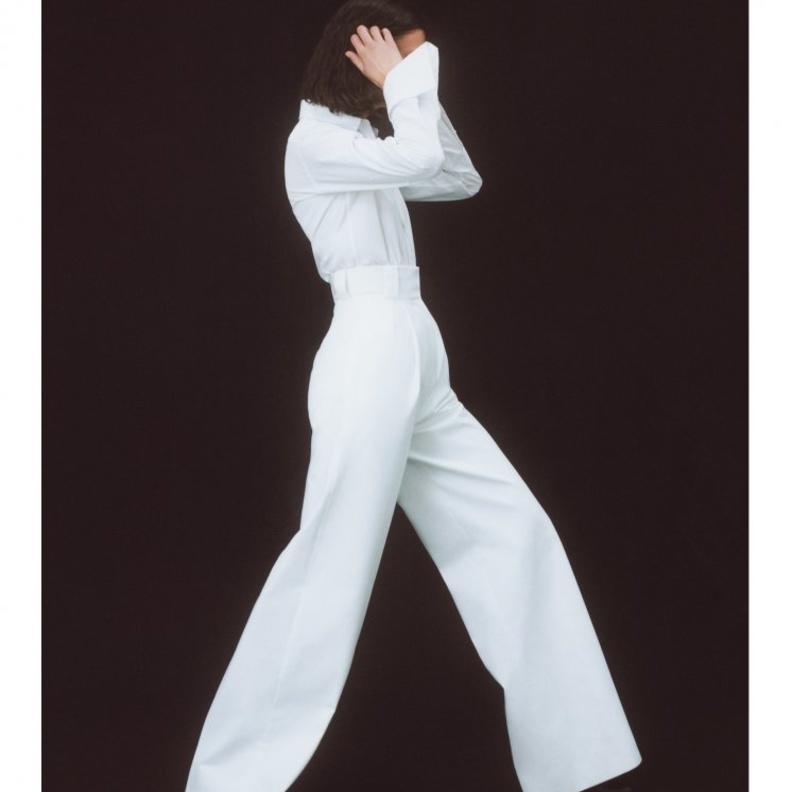 نون باي نور حاضرة في أسبوع لندن للموضة والموعد قريب جدًا