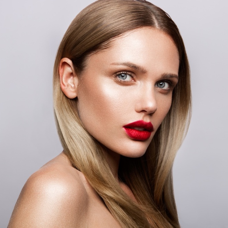 5 نصائح ذهبية لتطبيق أحمر الشفاه مثل خبراء التجميل