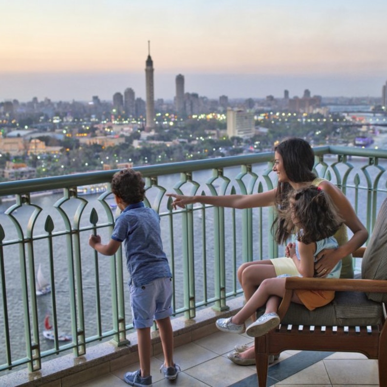 ١٠ أسباب للإقامة في فندق فورسيزونز القاهرة نايل بلازا