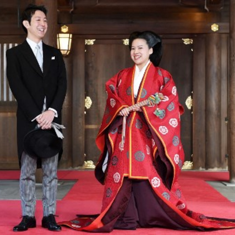 من اليابان إلى إسبانيا.. كيف تبدو فساتين زفاف سيدات العائلات الملكية حول العالم؟