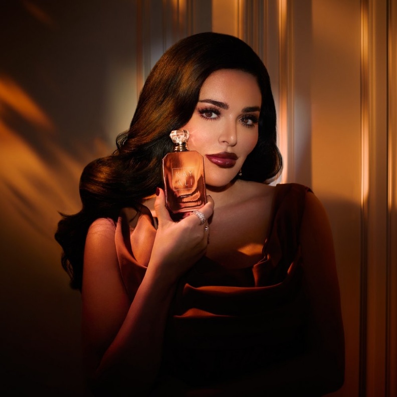 عيشي تجربة من الفخامة الآسرة مع عطر INVITE ONLY AMBER | 23 EAU DE PARFUM INTENSE المكثّف الجديد